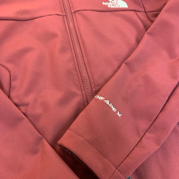 North Face Women’s Apex Bionic Jacket - Picture 4 of 4